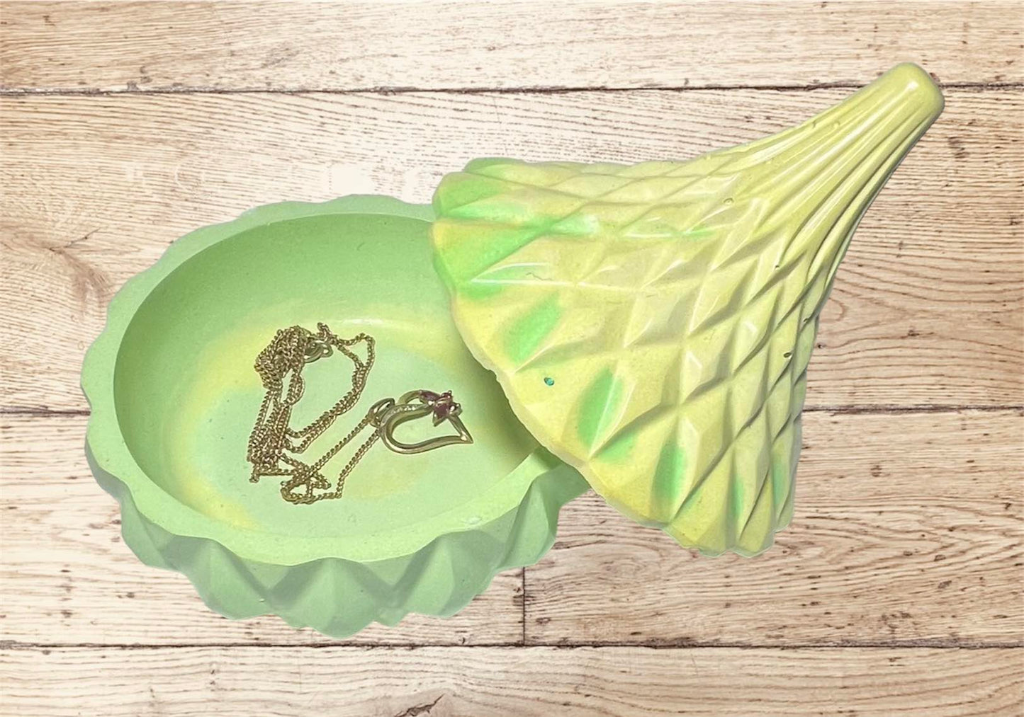 Jesmonite Teardrop Trinket dish
